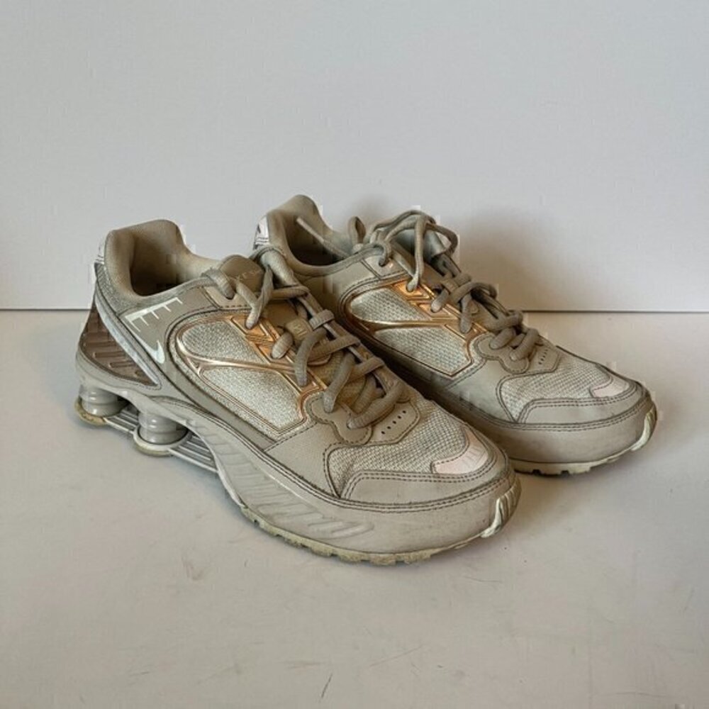 Nike Shox Enigma Sneakers in Desert Sand